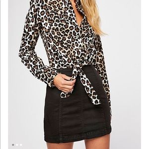 Free people mini jean skirt size 6